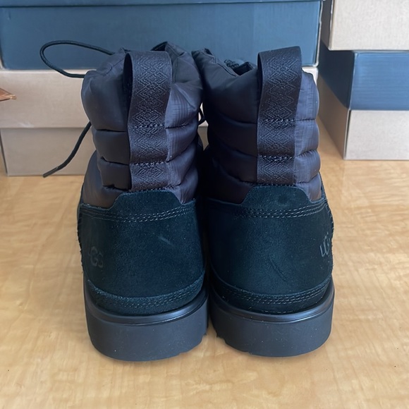 Ugg Men’s Classic Mini Lace Up Weather Suede Boot. - Picture 2 of 7